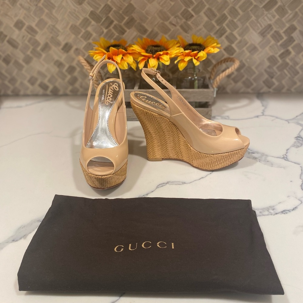 Gucci Patent Leather Slingback Platform Espadrille Wedge Sandal